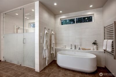 13023 167th Avenue NE, Redmond, WA 98052 - Photo 16