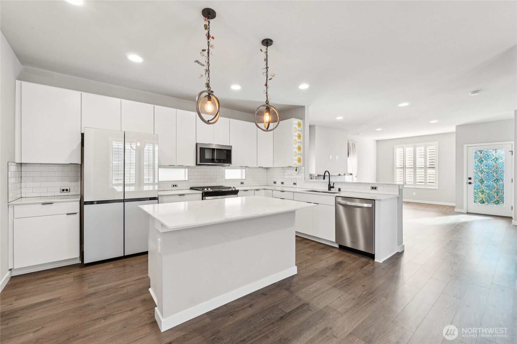 22505 70th Place W, Mountlake Terrace, WA 98043