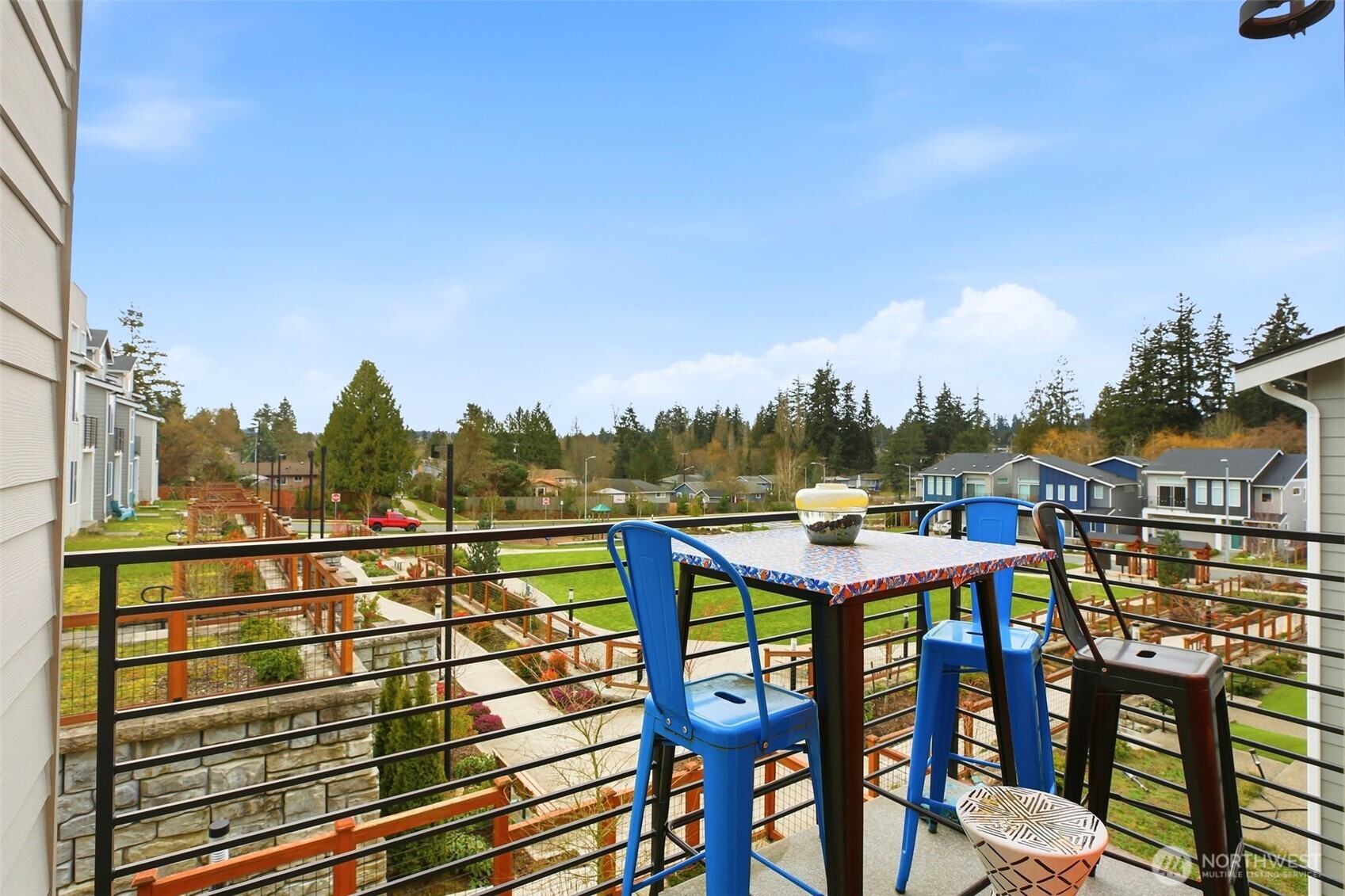 22505 70th Place W, Mountlake Terrace, WA 98043