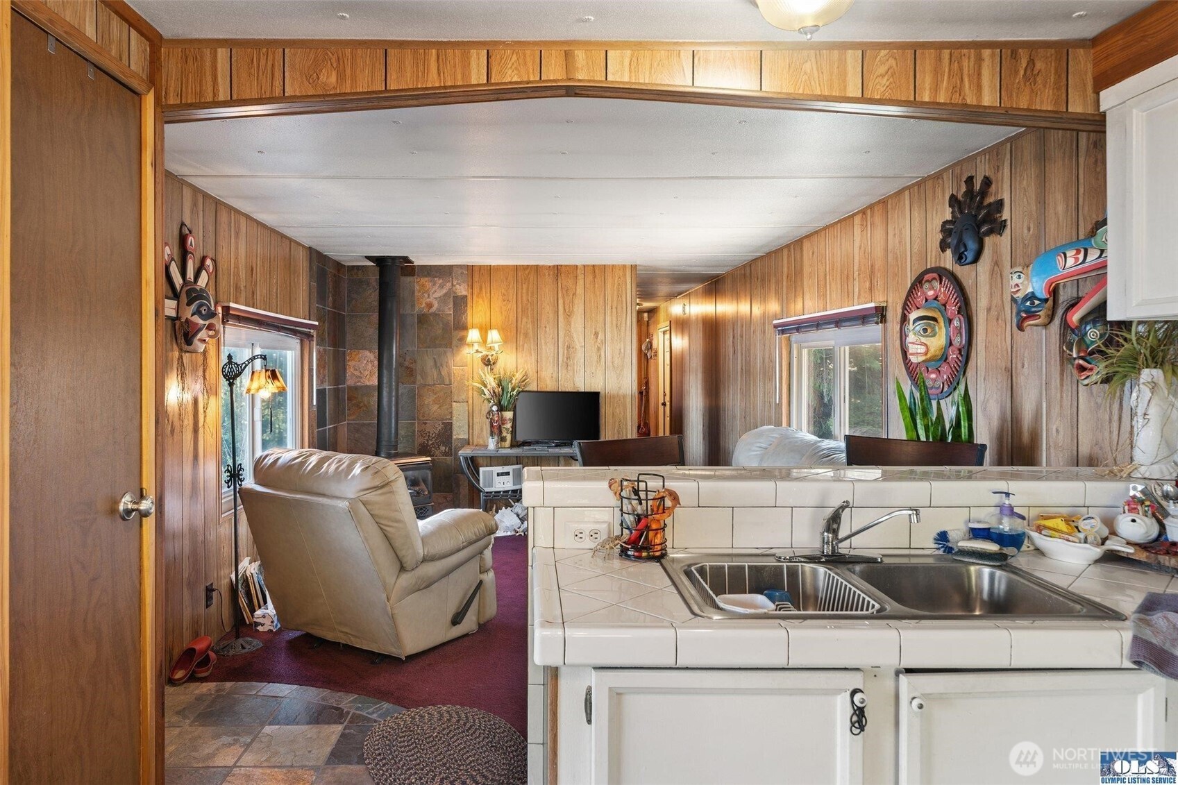 51 N Old Mill Hill Road , Hoodsport, WA 98548