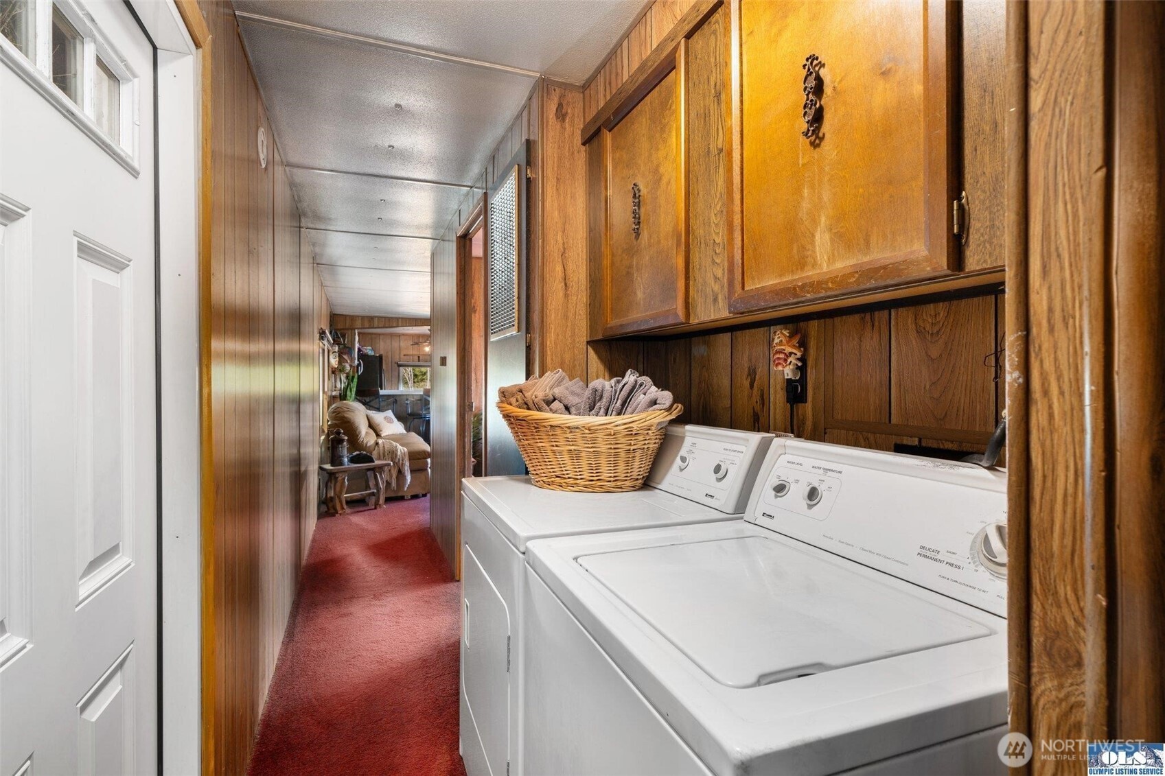 51 N Old Mill Hill Road , Hoodsport, WA 98548