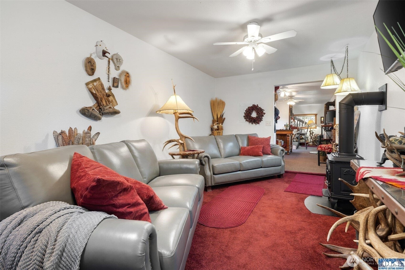 51 N Old Mill Hill Road , Hoodsport, WA 98548