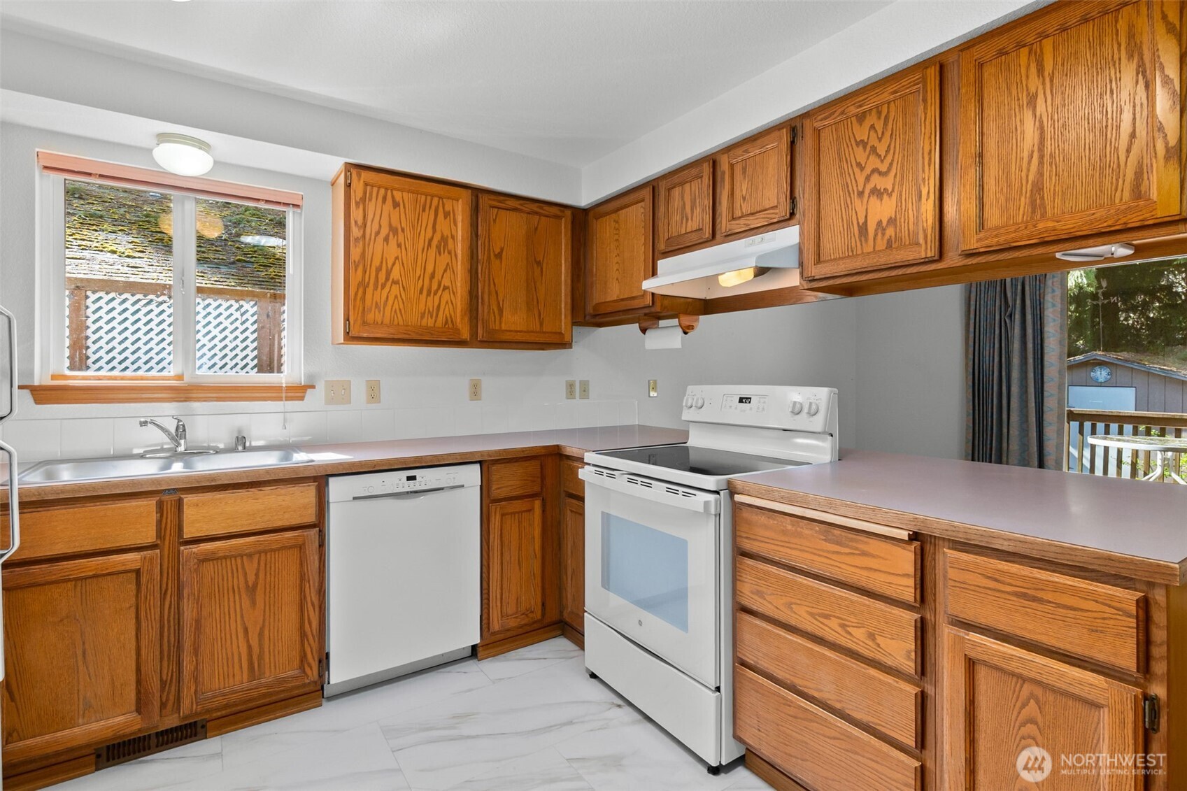 1621 Tullis Street NE, Olympia, WA 98506