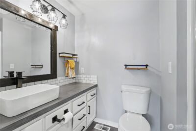 9807 Overlook Drive NW, Olympia, WA 98502-9717 - Photo 10