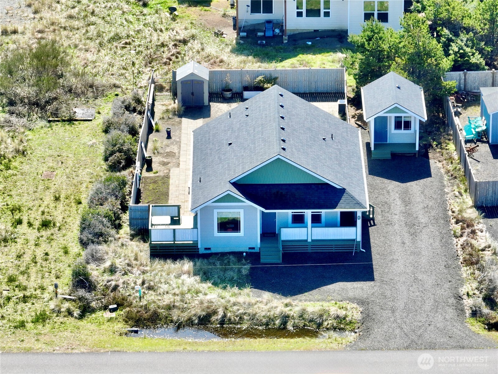 419 N Portal Loop SW, Ocean Shores, WA 98569