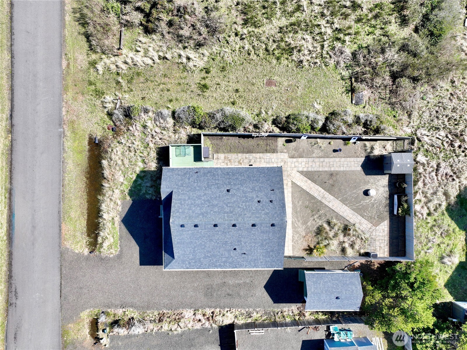 419 N Portal Loop SW, Ocean Shores, WA 98569