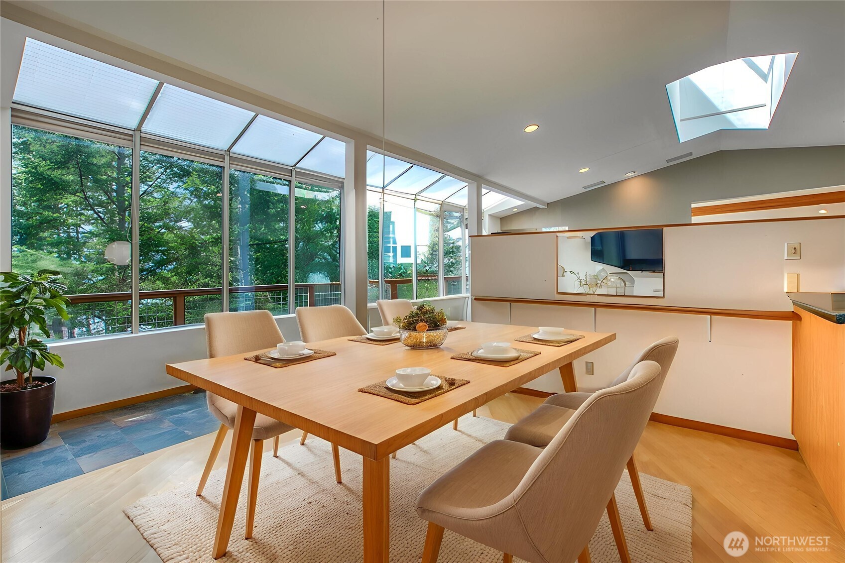 121 Switchback Road , Orcas Island, WA 98245