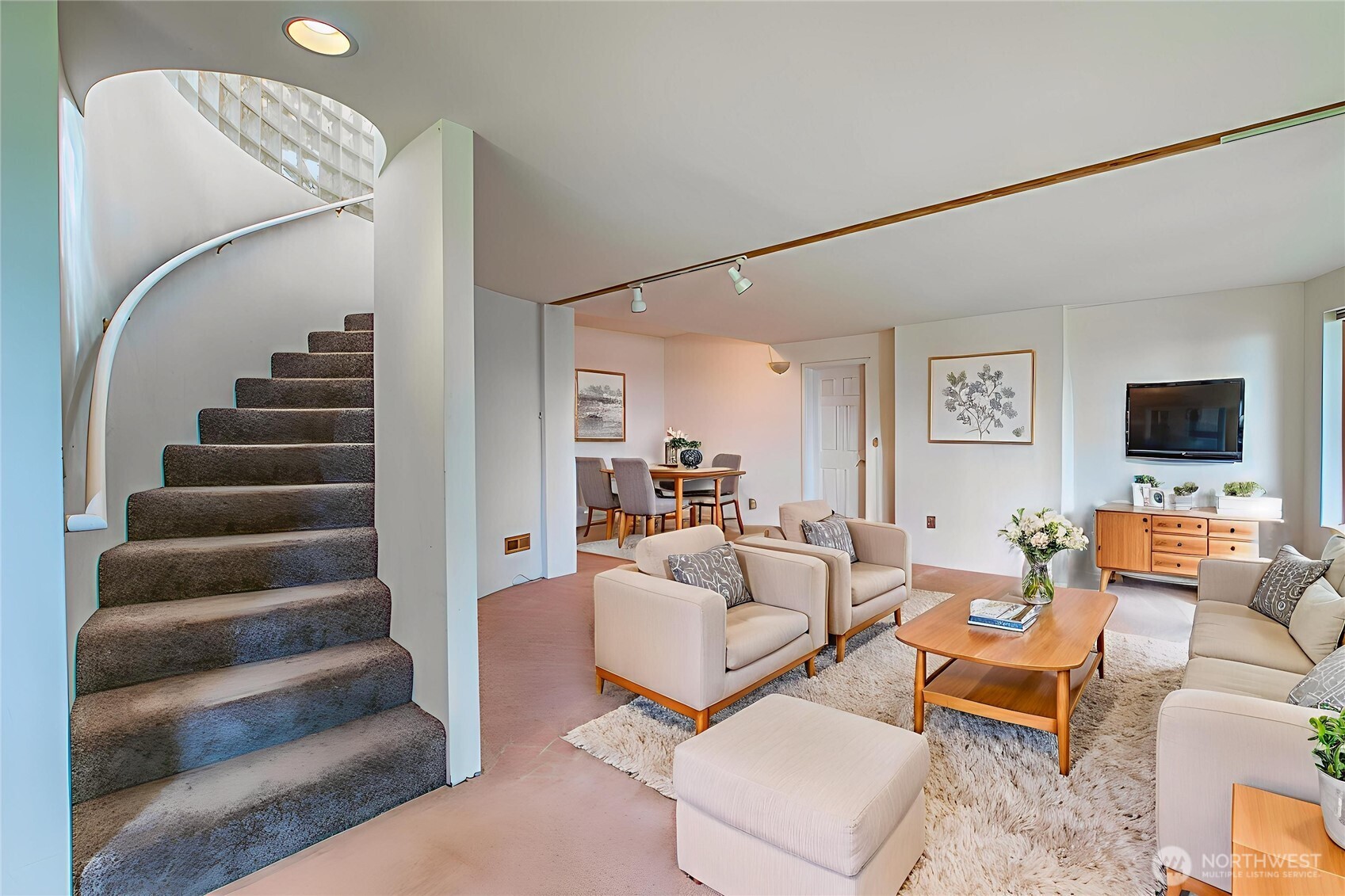 121 Switchback Road , Orcas Island, WA 98245