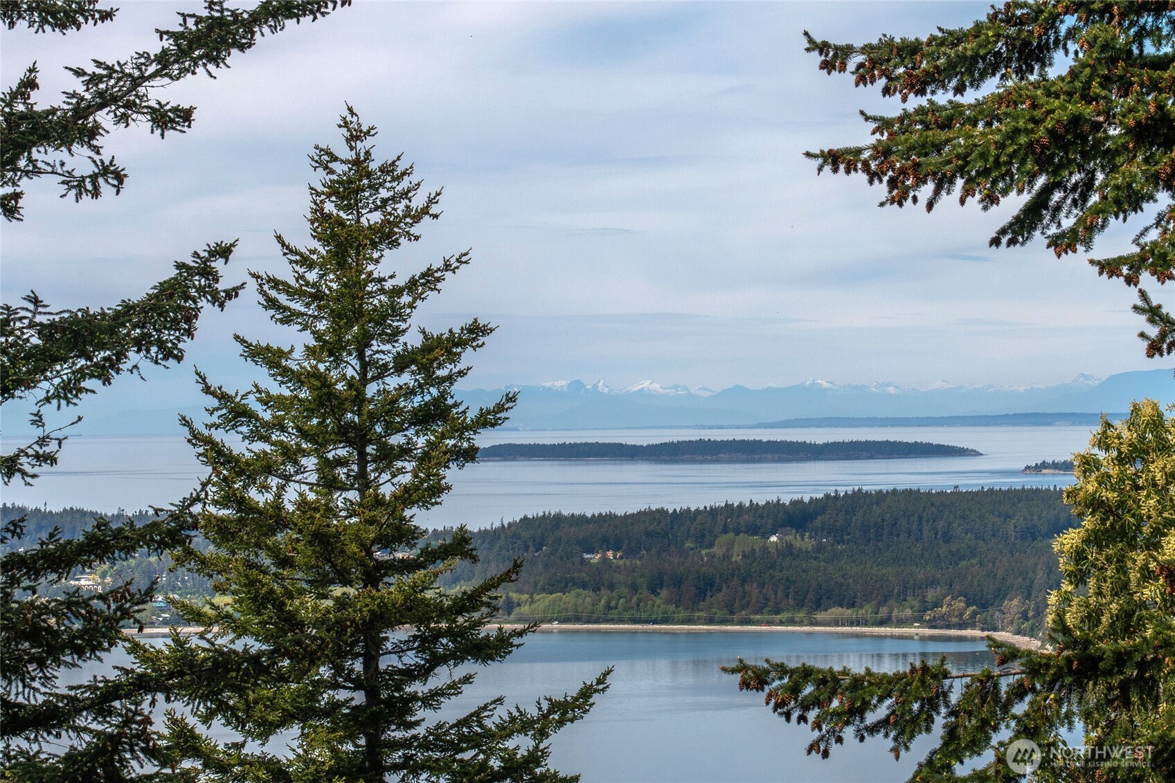 121 Switchback Road , Orcas Island, WA 98245