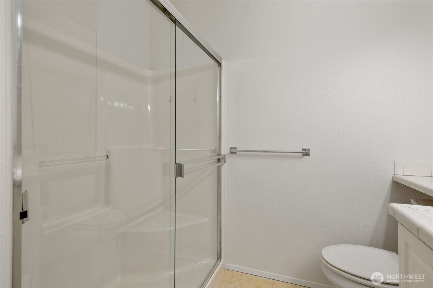 12712 Admiralty Way #E106, Everett, WA 98204