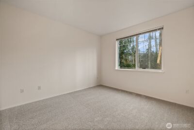 12712 Admiralty Way #E106, Everett, WA 98204 - Photo 13