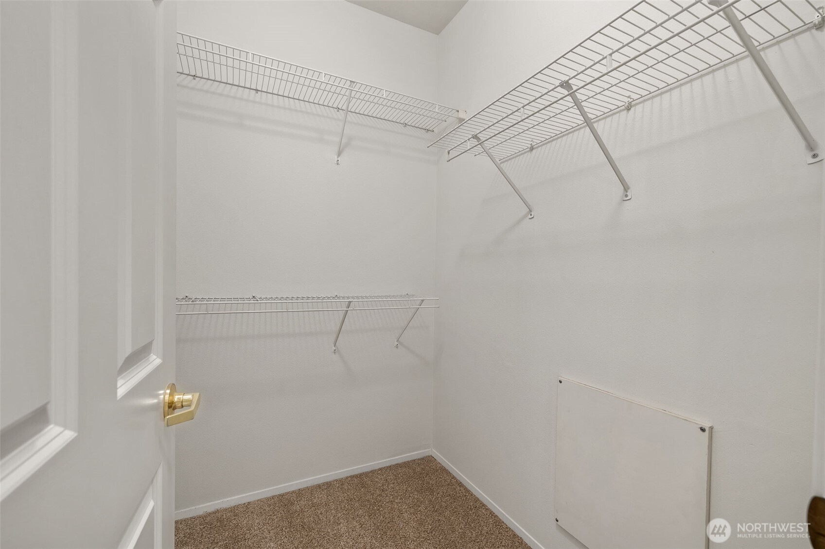 12712 Admiralty Way #E106, Everett, WA 98204