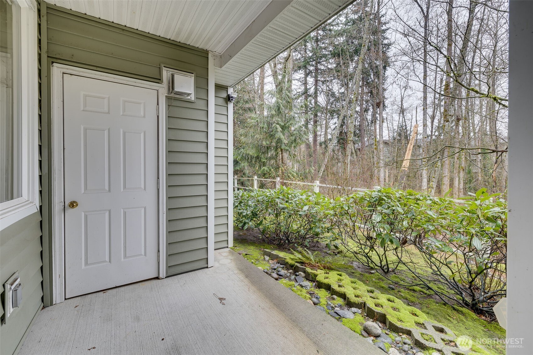 12712 Admiralty Way #E106, Everett, WA 98204