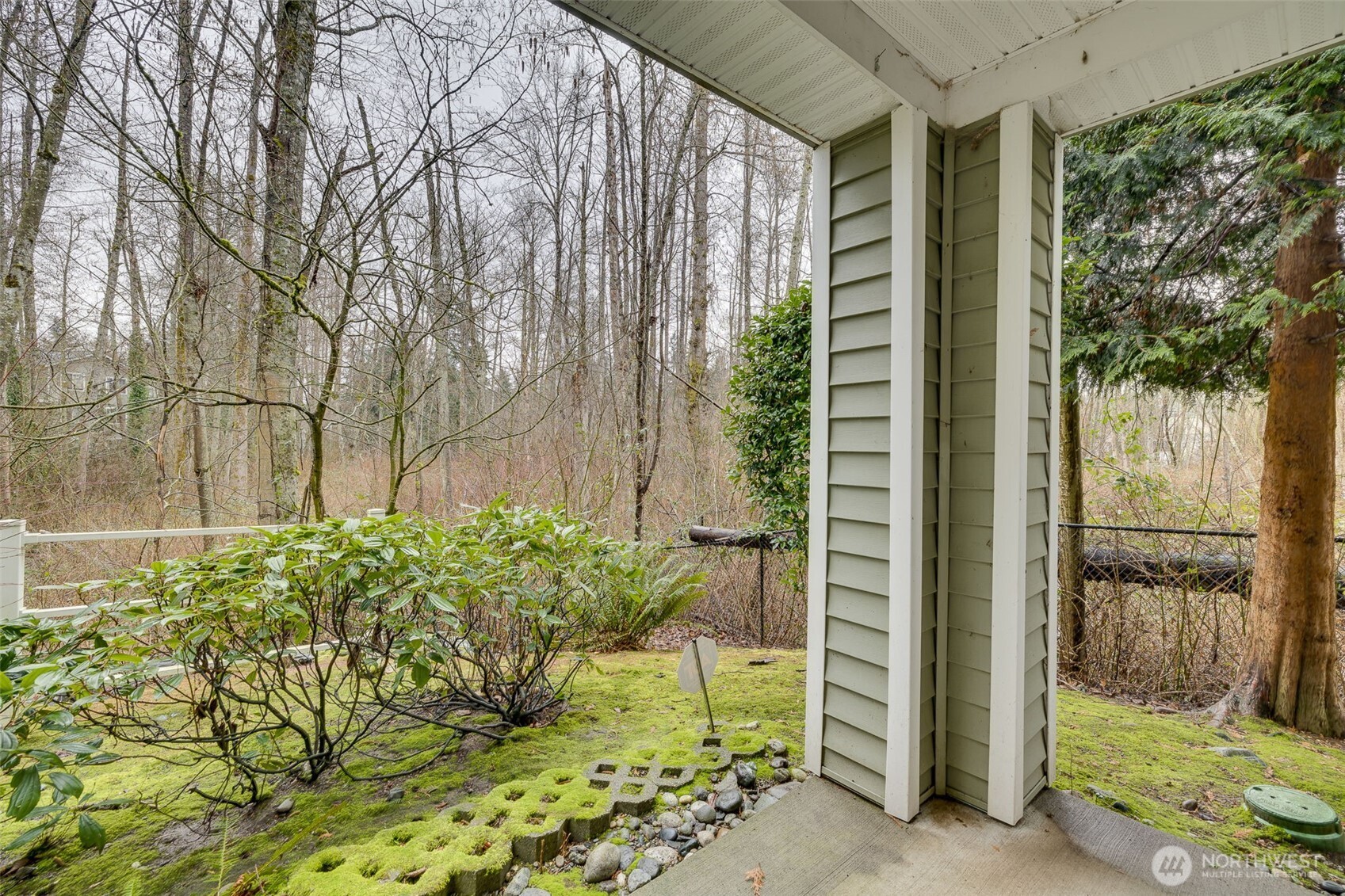 12712 Admiralty Way #E106, Everett, WA 98204