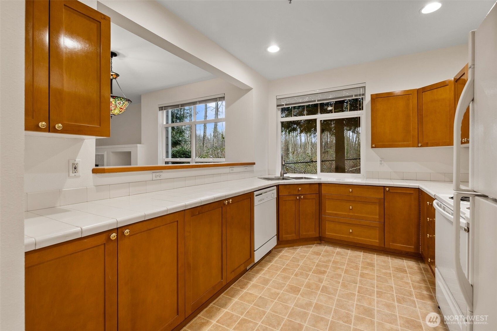 12712 Admiralty Way #E106, Everett, WA 98204