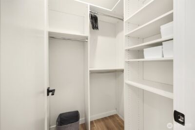 8606 Linden Avenue N, Seattle, WA 98103 - Photo 17