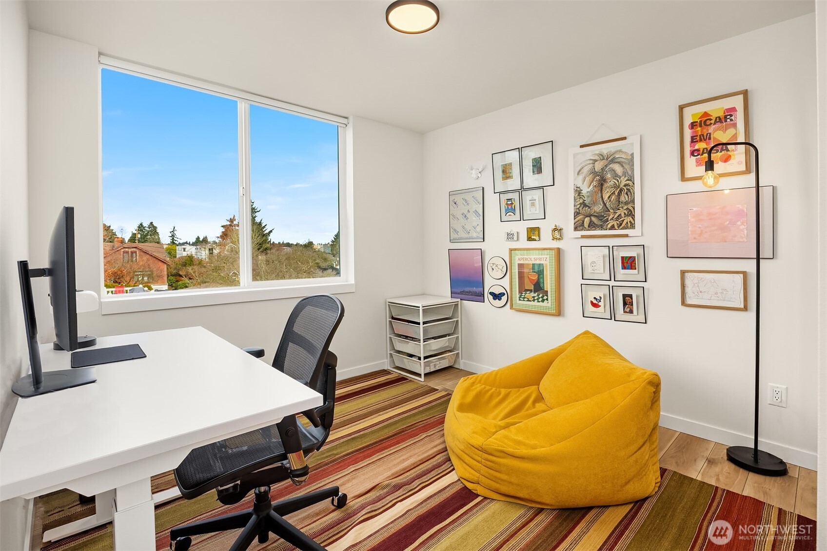 8606 Linden Avenue N, Seattle, WA 98103