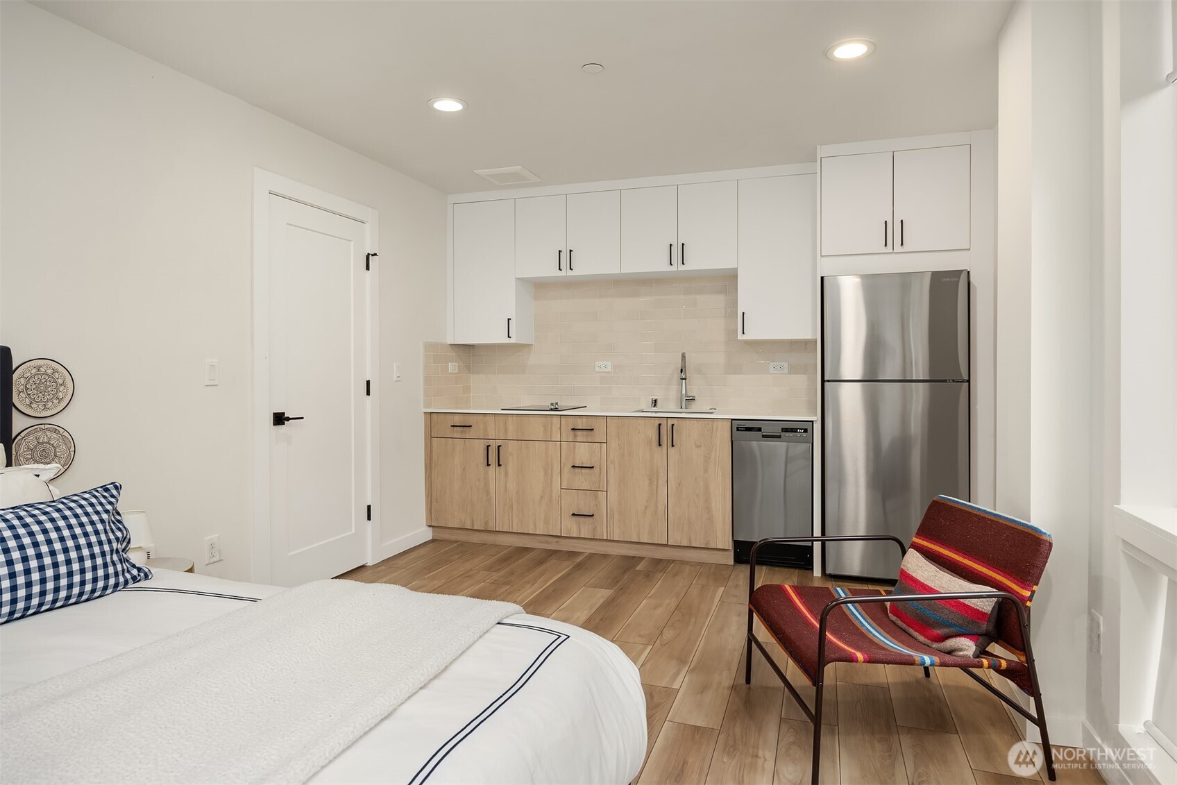 8606 Linden Avenue N, Seattle, WA 98103