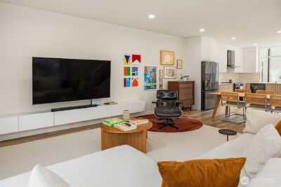 8606 Linden Avenue N, Seattle, WA 98103 - Photo 5