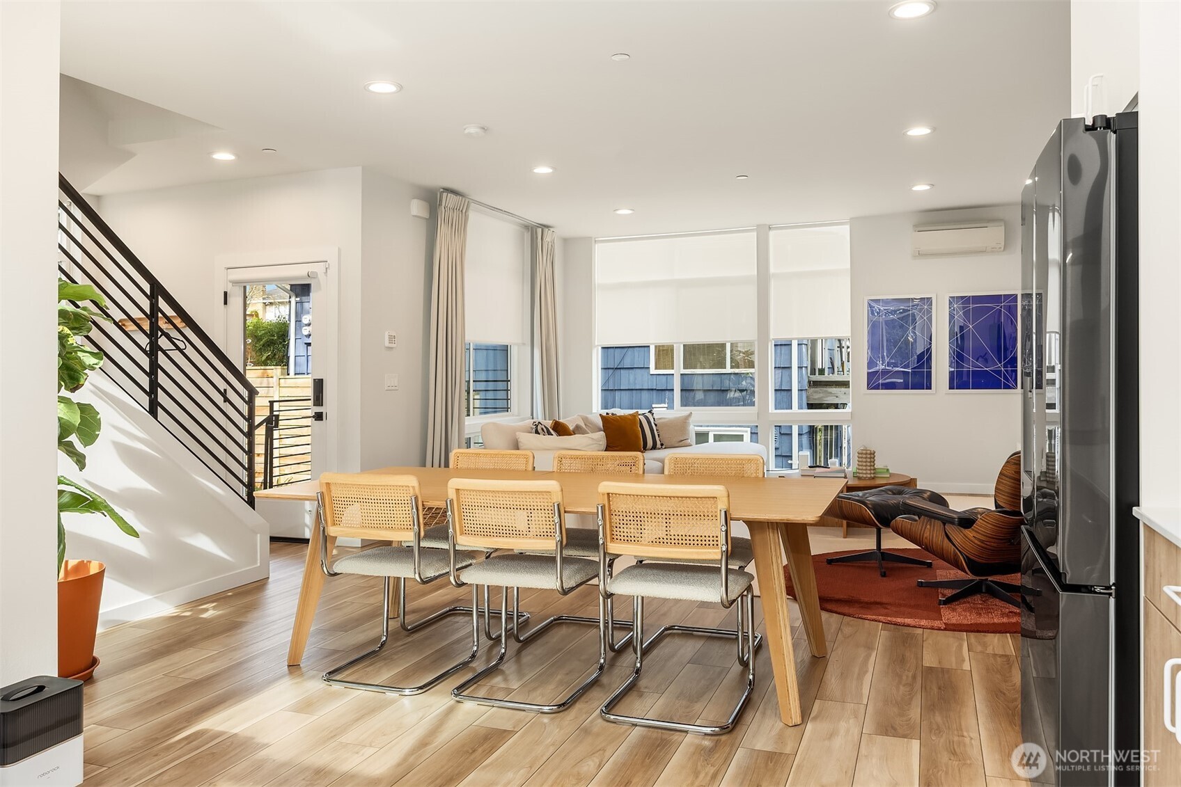 8606 Linden Avenue N, Seattle, WA 98103