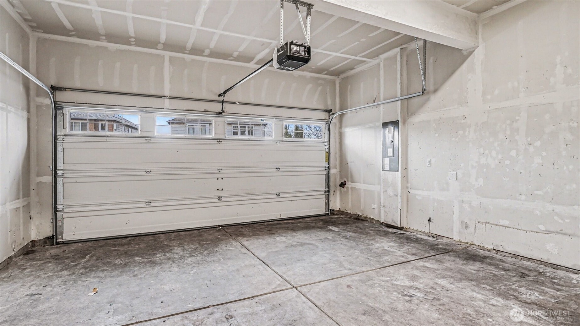 3319 104th Avenue NE, Lake Stevens, WA 98258-5679