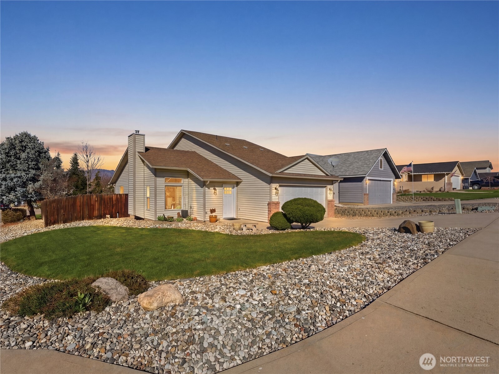 316 S Mary Avenue , East Wenatchee, WA 98802