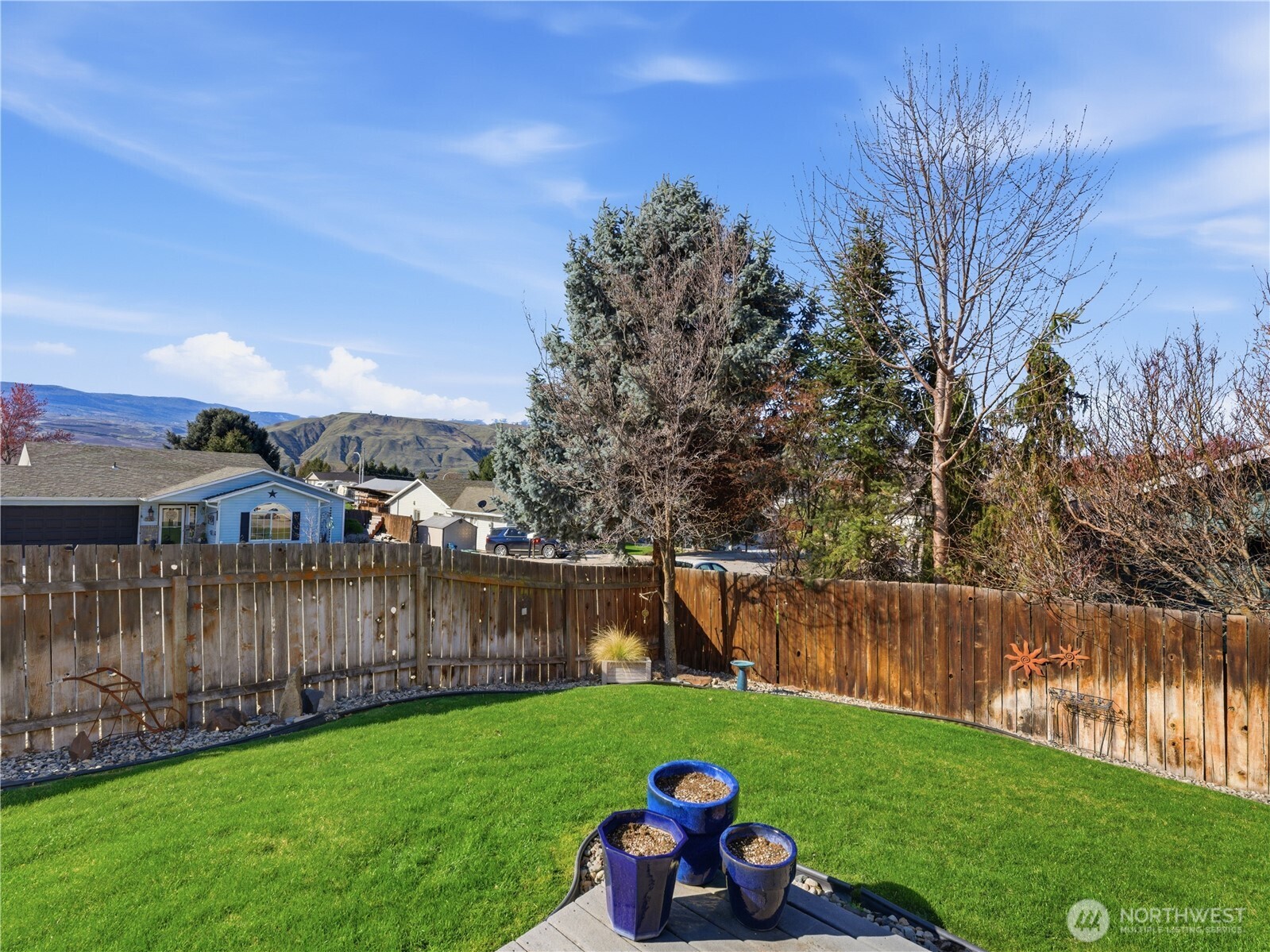 316 S Mary Avenue , East Wenatchee, WA 98802