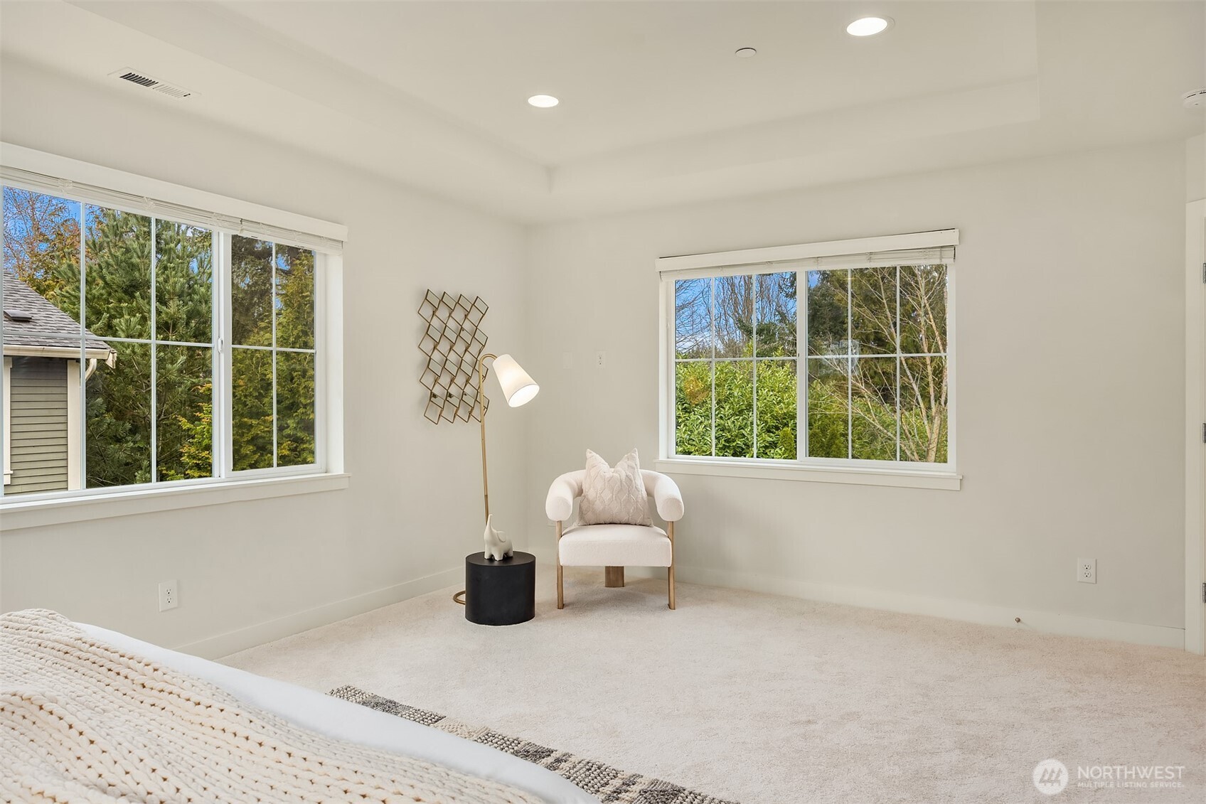11496 158th Avenue NE, Redmond, WA 98052