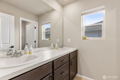 19014 131st Street Ct E, Bonney Lake, WA 98391 - Photo 20