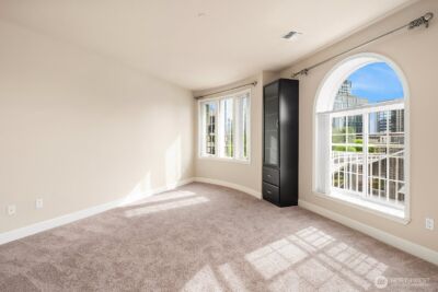 11004 NE 11th Street #606, Bellevue, WA 98004-4580 - Photo 13