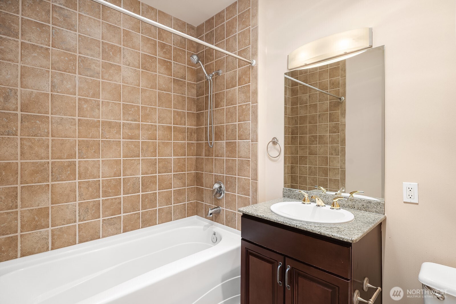 11004 NE 11th Street #606, Bellevue, WA 98004-4580