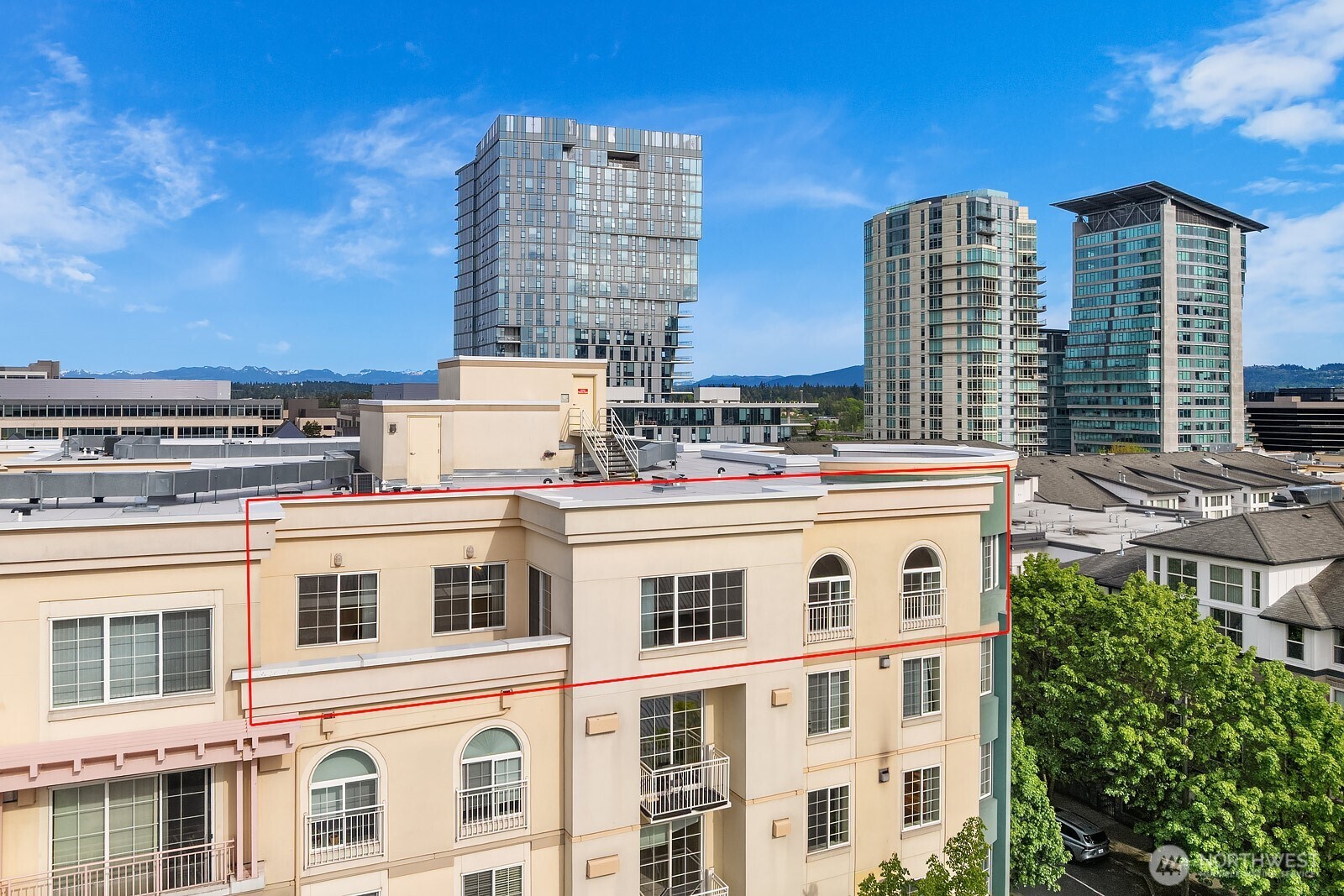 11004 NE 11th Street #606, Bellevue, WA 98004-4580