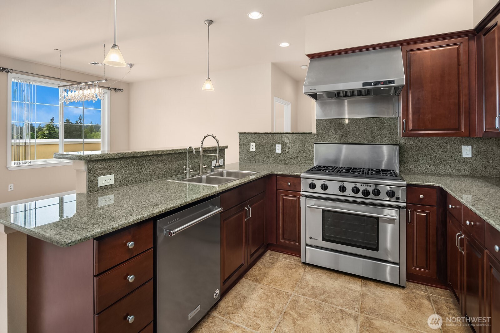 11004 NE 11th Street #606, Bellevue, WA 98004-4580