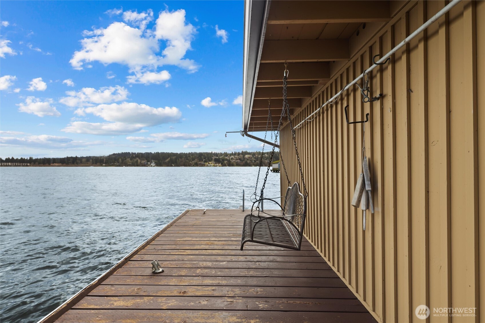 4728 NE 172nd Street , Lake Forest Park, WA 98155