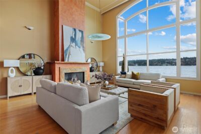 4701 NE Shore Place , Lake Forest Park, WA 98155-5639 - Photo 5