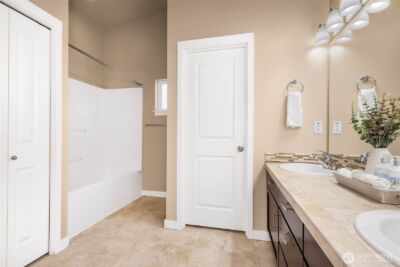 932 N 96th Street , Seattle, WA 98103 - Photo 19