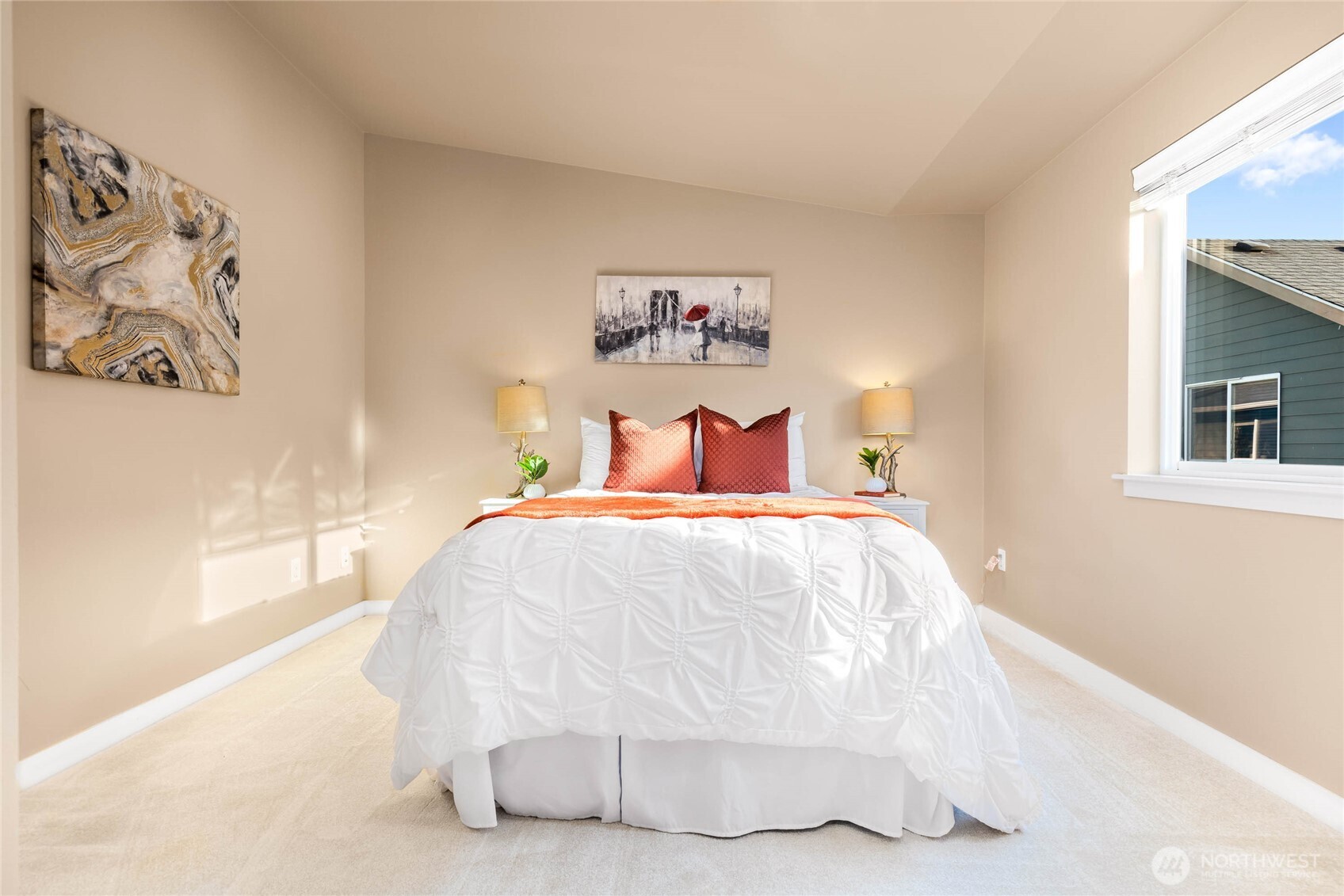 932 N 96th Street , Seattle, WA 98103