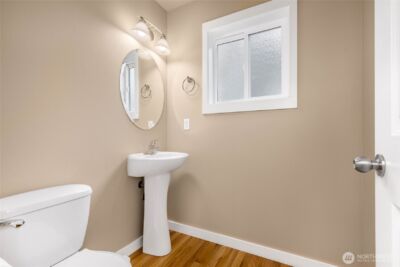 932 N 96th Street , Seattle, WA 98103 - Photo 23