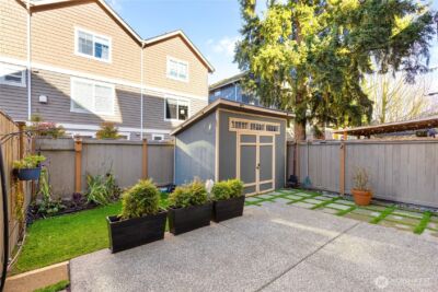 932 N 96th Street , Seattle, WA 98103 - Photo 3