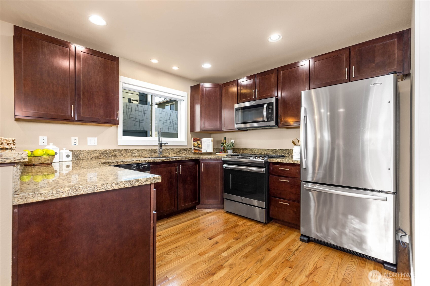 932 N 96th Street , Seattle, WA 98103