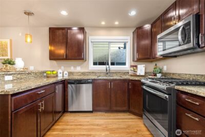 932 N 96th Street , Seattle, WA 98103 - Photo 7