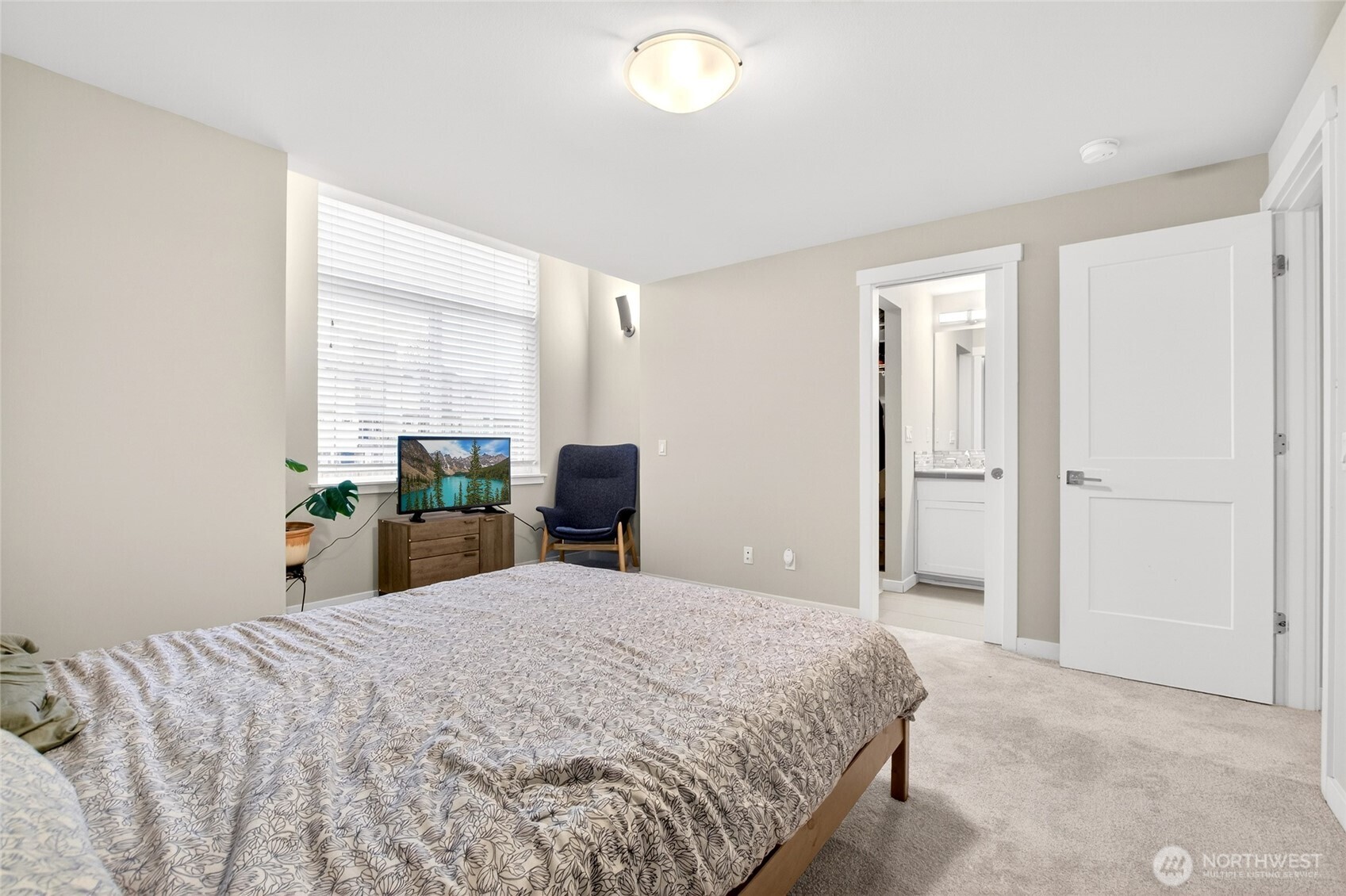 22925 79th Place W #B, Edmonds, WA 98026