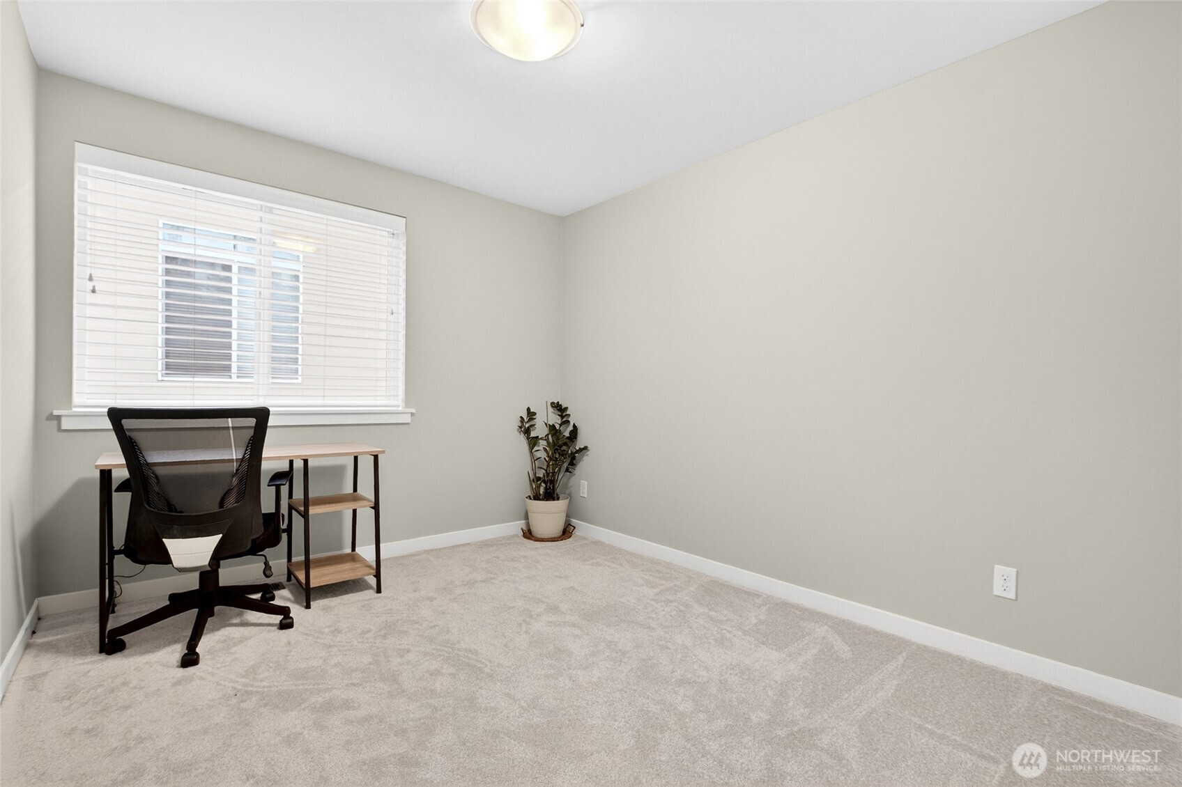 22925 79th Place W #B, Edmonds, WA 98026