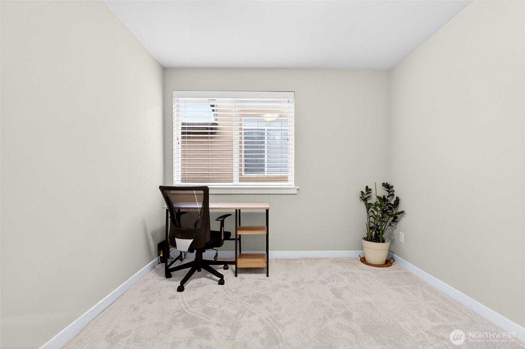 22925 79th Place W #B, Edmonds, WA 98026