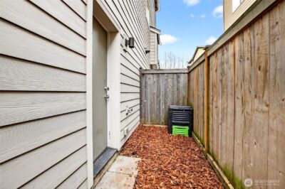 22925 79th Place W #B, Edmonds, WA 98026 - Photo 33
