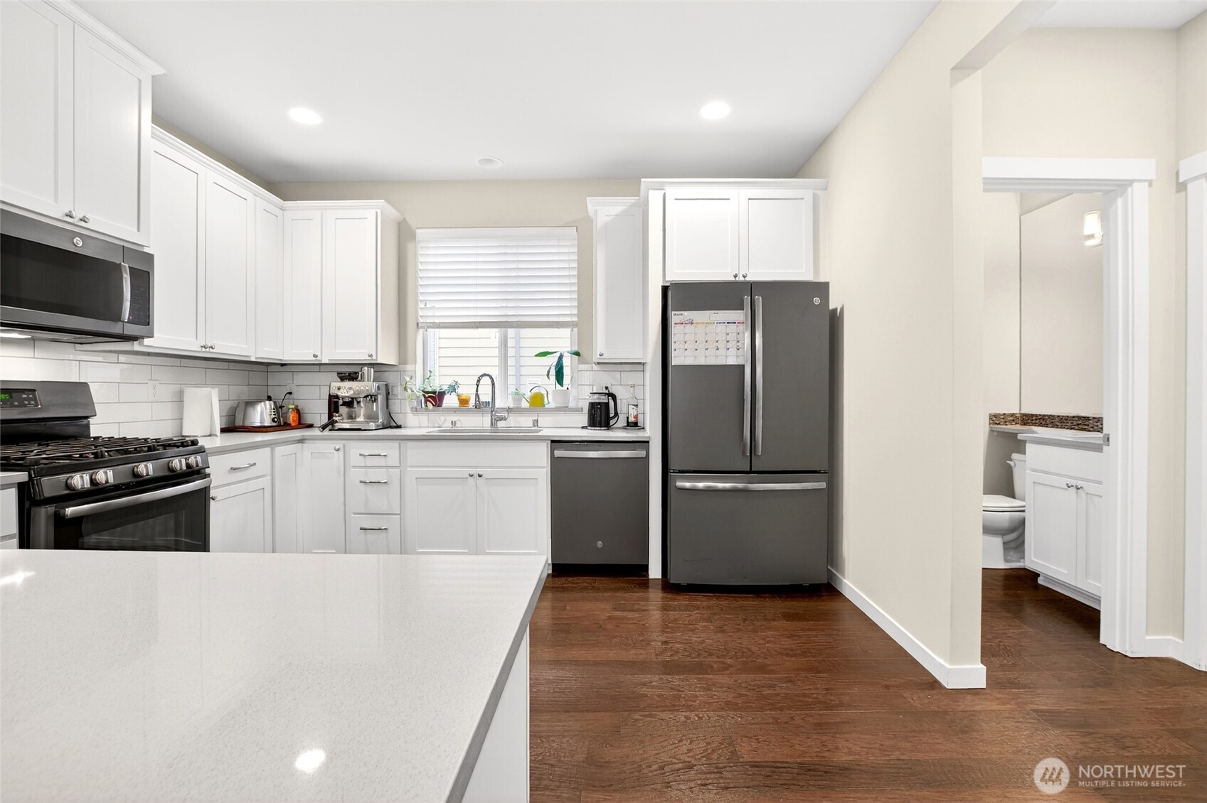 22925 79th Place W #B, Edmonds, WA 98026