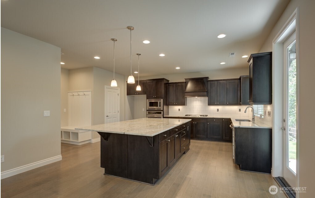 10912 33rd Place NE , Lake Stevens, WA 98258