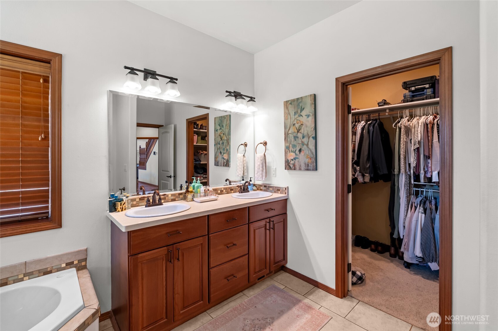 19838 Bear View Lane SW, Rochester, WA 98579