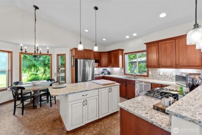 19838 Bear View Lane SW, Rochester, WA 98579 - Photo 7