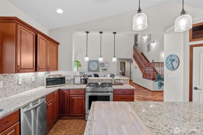 19838 Bear View Lane SW, Rochester, WA 98579 - Photo 8